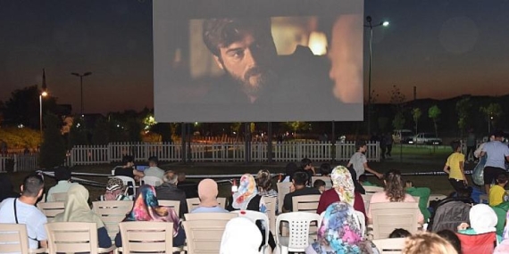 Kartepe’de “Hadi be Oğlum” Büyük İlgi Gördü