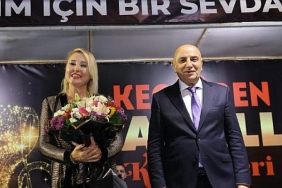 keciorende-emine-karakus-konseri.jpg
