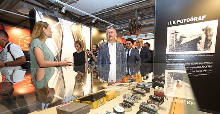 Kocaeli Büyükşehir Belediyesi’nin oluşturduğu Fotoğraf Teknolojileri Müzesi, kapılarını açtı.