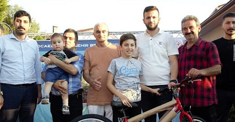 Kocaeli Büyükşehir’in yaz şenlikleriyle; Tarih koridoru şenlendi