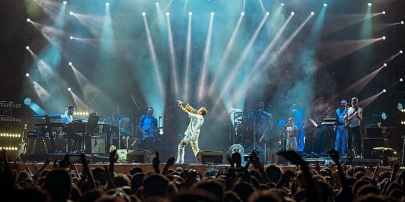 Mersin Milyonfest’te Kenan Doğulu İle Müzik Şöleni