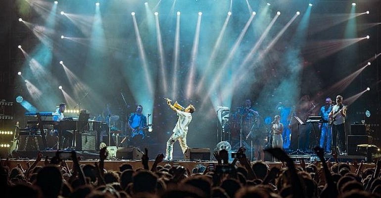 Mersin Milyonfest’te Kenan Doğulu İle Müzik Şöleni