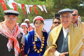 muglada-yoruk-turkmen-senligi-coskuyla-sona-erdi.jpg