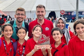 odemis-bilim-ve-sanat-merkezi-teknofest-ruzgarini-izmirde-estirdi.jpg