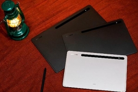 samsungun-en-genis-ekrana-sahip-galaxy-tab-s8-serisiyle-uzaktan-calismak-daha-rahat.jpg