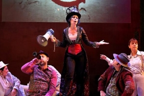 shakespearein-en-begenilen-romantik-komedyasi-12-gece-acik-hava-yaz-oyunlarinda.jpg