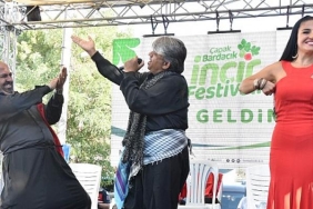 torbali-belediyesinden-bardacik-inciri-festivali.jpg
