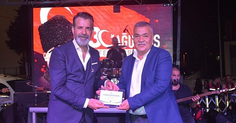 Torbalı’da Zafer Bayramı coşkusu
