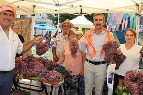 urla-bagbozumu-senlikleri-basladi.jpg