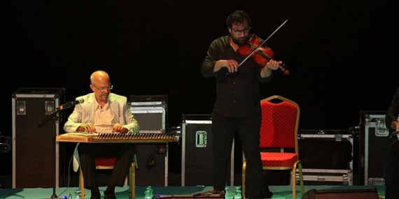 Üstad Göksel Baktagir ile müzik şöleni Darıca Millet Bahçesi’nde yaşandı