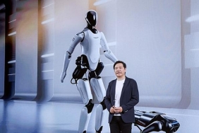 xiaomi-baglantili-yasamin-sinirlarini-arastiran-insansi-robotu-cyberonei-tanitti.jpg