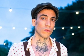 yapi-kredi-bomontiada-world-akustik-serisinde-bu-hafta-can-bonomo-sahnede.jpg