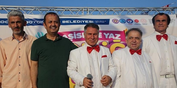 Yeşilçam Vokal Grubu, Başiskele’de 70’ler ruhunu tekrar yaşattı