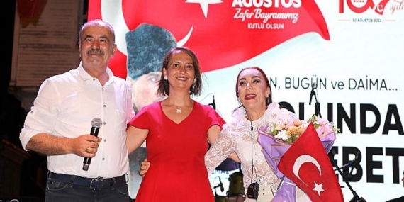 Zafer Bayramı Kutlamaları Mudanya’da Bir Başka Güzel