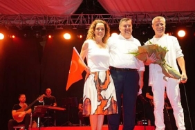 zaferin-100-yili-cesmede-coskuyla-kutlandi.jpg
