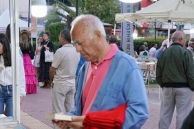 1-seferihisar-kitap-gunlerine-coskulu-acilis.jpg