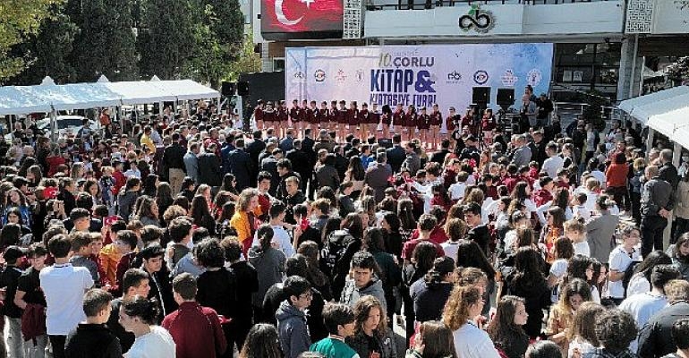 10. Çorlu Kitap ve Kırtasiye Fuarı Başladı