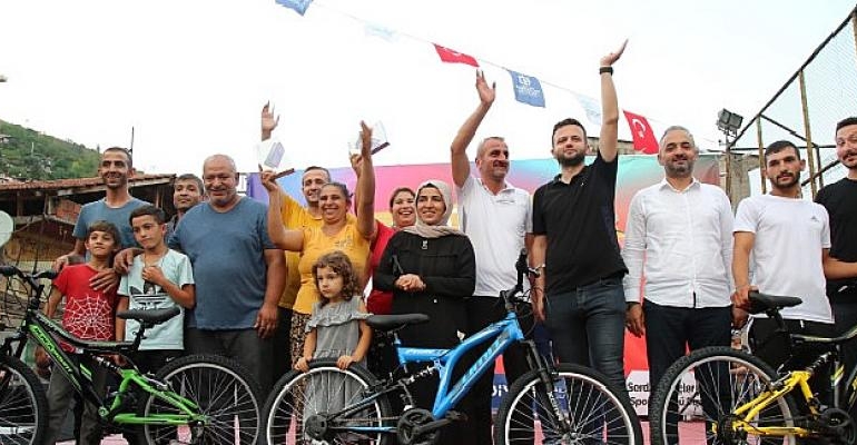 14. Yaz Şenliği Yenidoğan Serdar’da nostalji rüzgarı estirdi