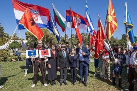 16-uluslararasi-balkanlilar-halk-danslari-ve-kultur-festivali-basliyor.jpg