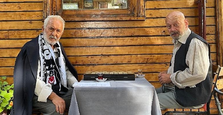 ‘Aşkın Saati 19:03’ filmi sete çıktı