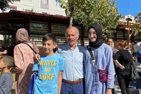 bayrampasa-ayni-anda-kitap-okudu.jpg