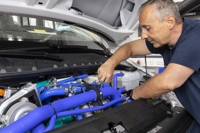 bosch-yakit-hucreli-kamyonetleri-test-ediyor.jpg