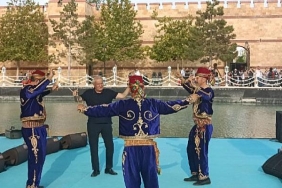 bozkirdan-yukselen-kasik-sesleri-konya-gastrofestte-yankilandi.jpg