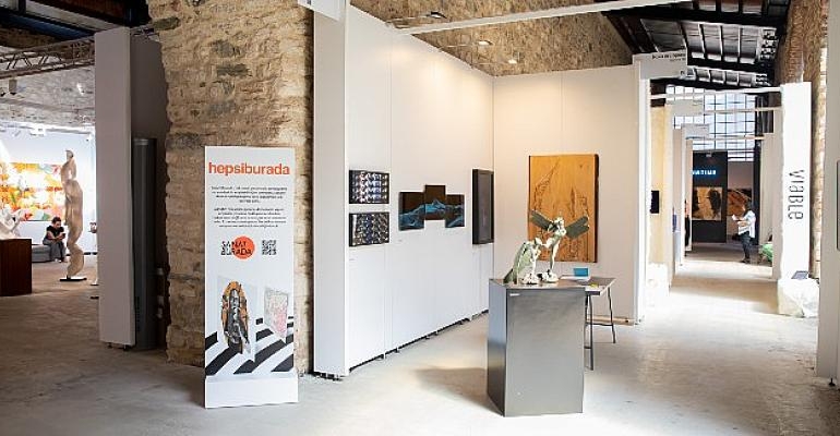 Çağdaş Sanatın Yeni Dijital Noktası SanatBurada Contemporary İstanbul’da Sanatseverlerle Buluştu