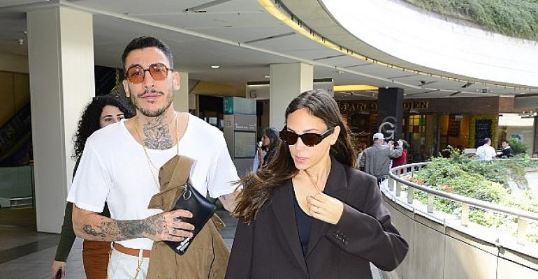Can Bonomo, Öykü Karayel, İrem Helvacıoğlu, Cansel Elçin, Zeynep Tuğçe Bayat