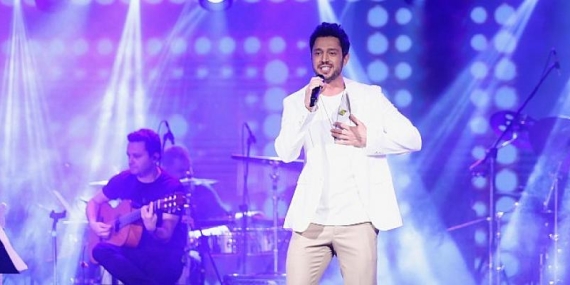 Doğu Demirkol güldürdü, Murat Boz coşturdu