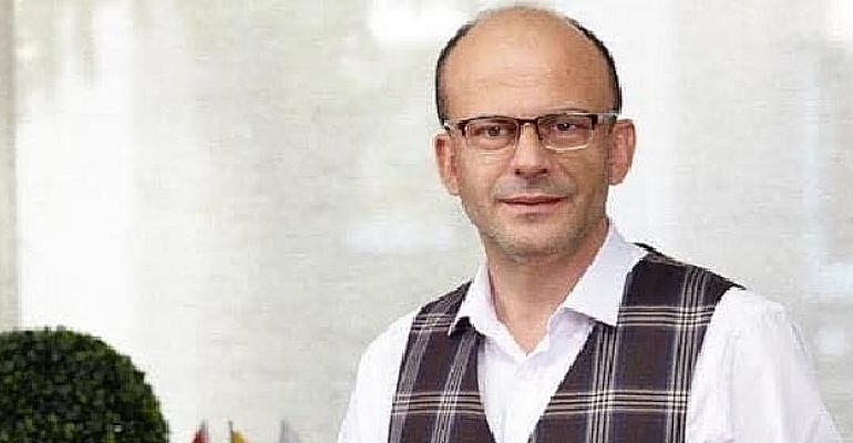 Dr. Adem İriç’in ‘Pazarlamanın Şifreleri’ kitabı tüm kitapçılarda