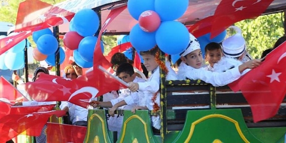 Edremit Belediyesi’nden toplu sünnet şöleni