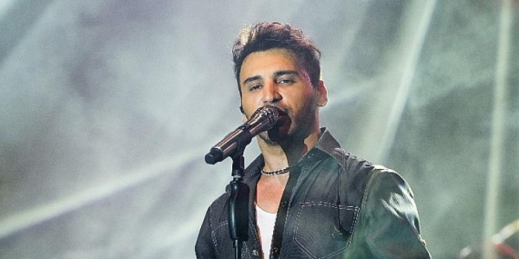 Emre Kaya’dan bu kez Alâturka performansı