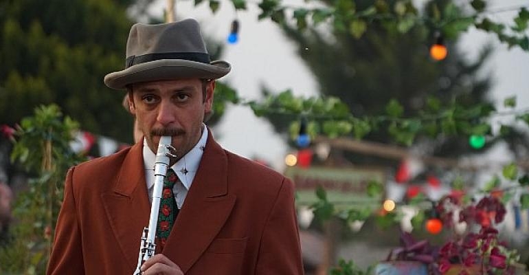 Erkan Kolçak köstendil klarnetiyle yeteneğini konuşturdu