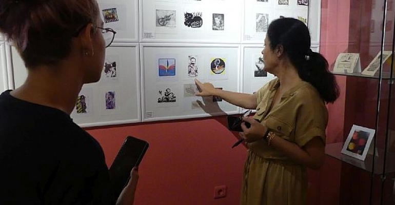 EÜ Kâğıt ve Kitap Sanatları Müzesi farklı kültürlerden sanat eserlerini sergiliyor