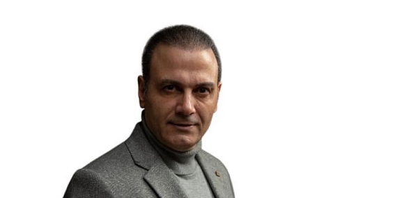 İranlı Santçı Ali Rıza Ghorbani İstanbul 4. Uluslararası Halk Müzikleri Festivali’nde 4 Ekim’de AKM’de