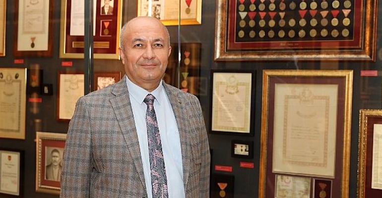 İş Bankası Müzesi’ndeki Sergiden Kitaba “İstiklal Madalyası”nın Hikâyesi