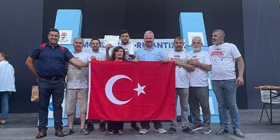 İtalya’da Menemen Rüzgarı Esti