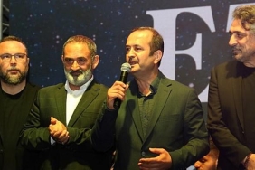 iz-birakan-ezgiler-gebzede-seslendirildi.jpg