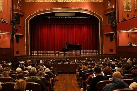 kadikoy-belediyesi-sureyya-operasinda-16-sanat-mevsimi.jpg