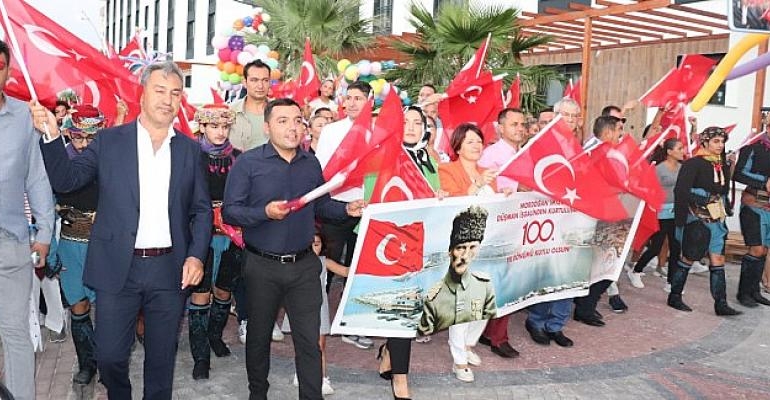 Karaburun ve Mordoğan’da 100’üncü yıla yakışan kurtuluş coşkusu!