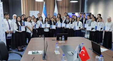 “Kızlar için Yapay Zeka” Projesi Özbekistan’da Sunuldu