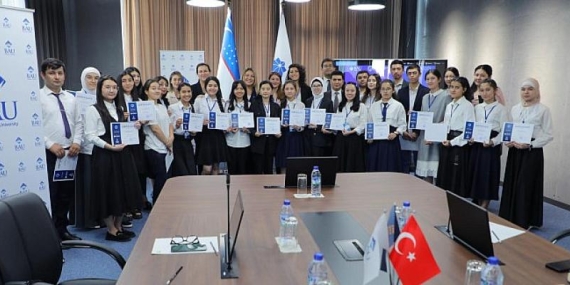 “Kızlar için Yapay Zeka” Projesi Özbekistan’da Sunuldu