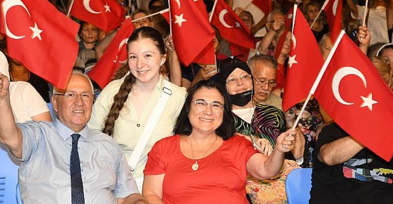 Kurtuluşun 100. yıl coşkusu Karabağlar’da yaşatılacak