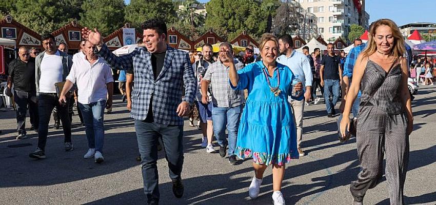 lezzet-ve-sanat-bu-festivalde-bulustu.jpg