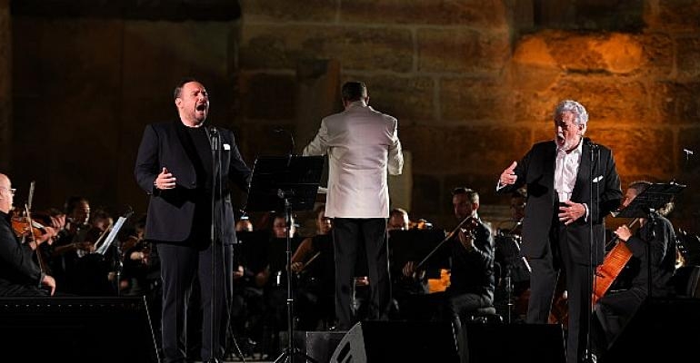 Limak Filarmoni Orkestrası, ünlü tenorlerle aynı sahneyi paylaştı