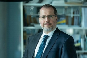 metaverse-telekomunikasyon-operatorleri-icin-cazip-buyume-ve-gelir-firsatlari-barindiriyor.jpg