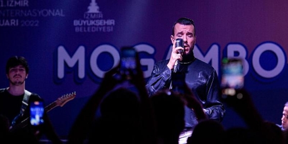 Mogambo Geceleri’nde ilk sahne Cem Adrian’ın