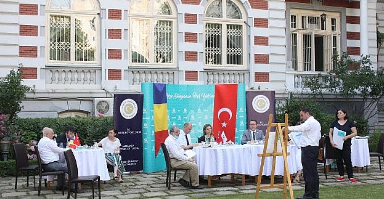 “Romanya’da 3 Binden Fazla Üst Düzey Kamu Görevlisi Türkçe ve Türk Kültürü ile Tanıştı”