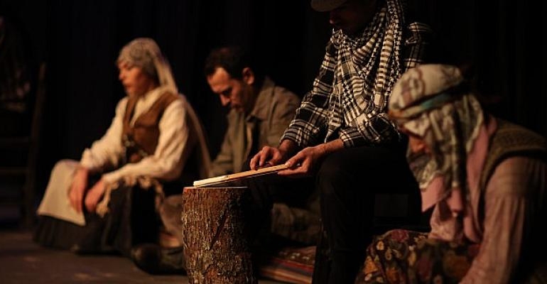 Seferi Sahne Seferihisar’ı tiyatro ile buluşturuyor